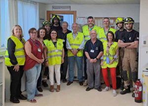 Un centenar de profesionales del Hospital Reina Sofía participa en un simulacro de incendio